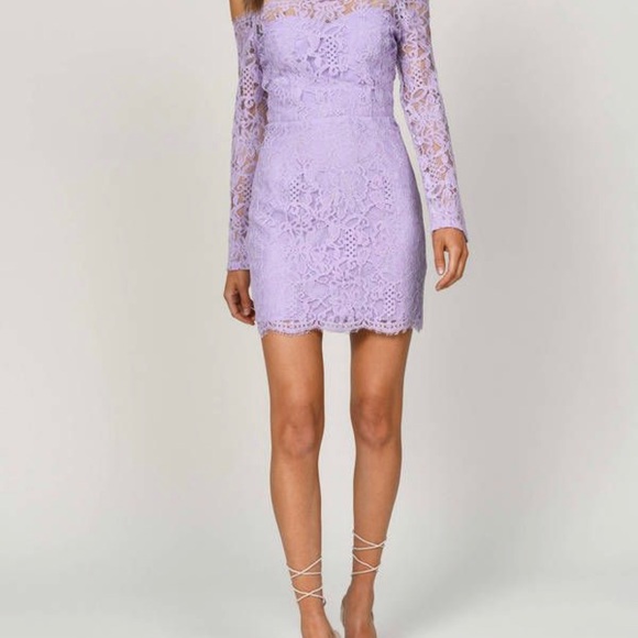 Lace Dress - Picture 5 of 7